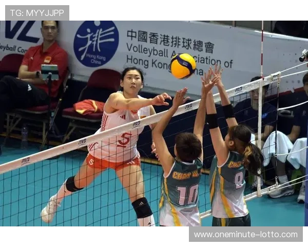 女排1号领衔拼搏精神再现 中国女排奋勇拼搏铸就辉煌未来